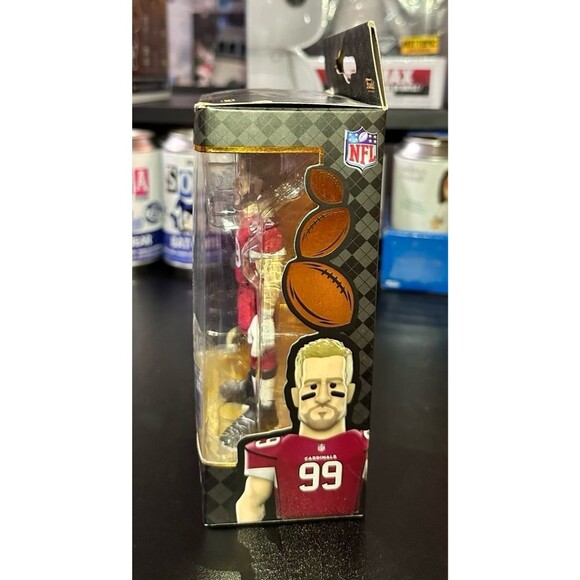 Funko Gold Premium Vinyl Figure - NFL - J.J. WATT (Red Arizona Cardinals Jersey) - Picture 2 of 4